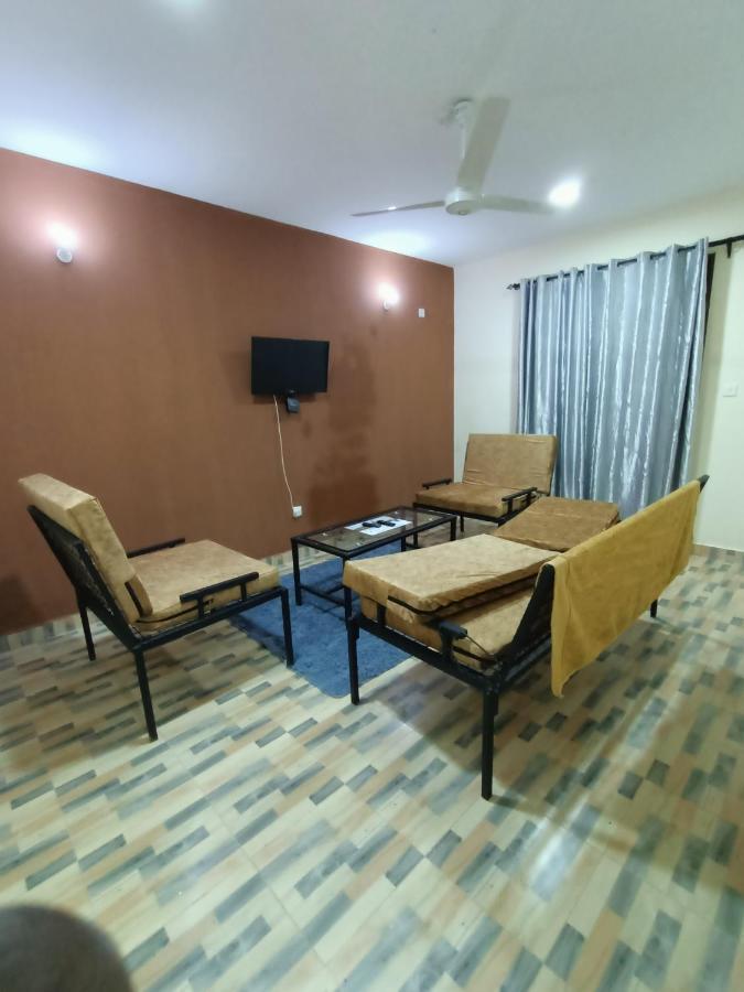1 Bedroom Fully Furnished Luxurious Apartment Voi Town Exterior photo